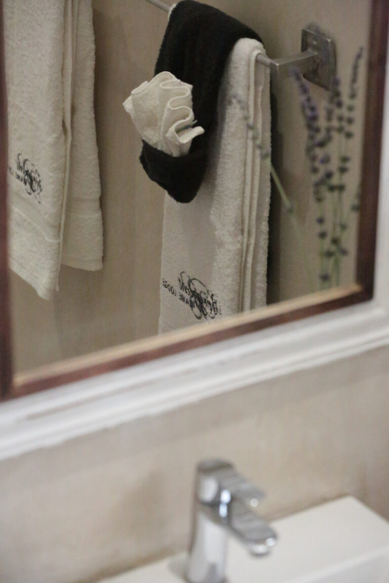 BathroomNBP 7293 768x1152