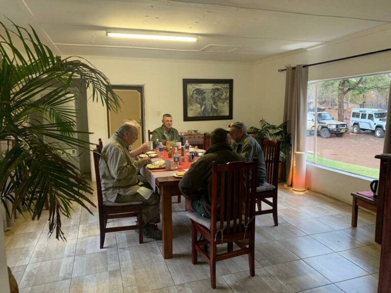 PHOTO 2021 11 03 10 25 04 2 768x576