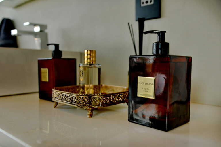 Nick Nolte Safaris August 122 768x513