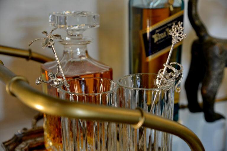 Nick Nolte Safaris August 37 768x513