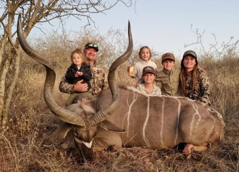 PHOTO 2023 09 21 21 52 08 768x553