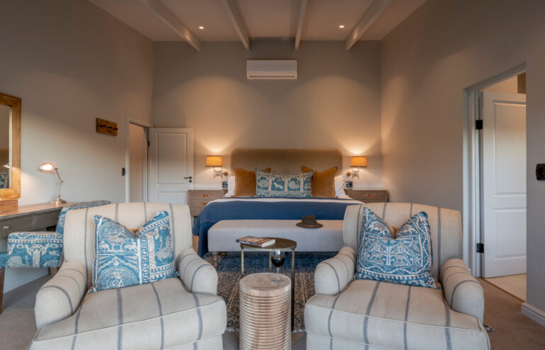 Mountain Lodge Bedroom 2 HR 768x494